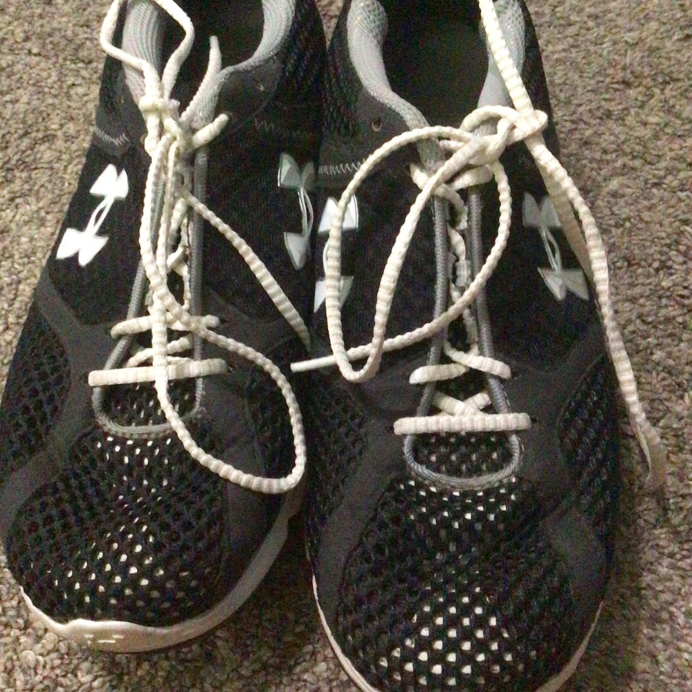 Running shoes